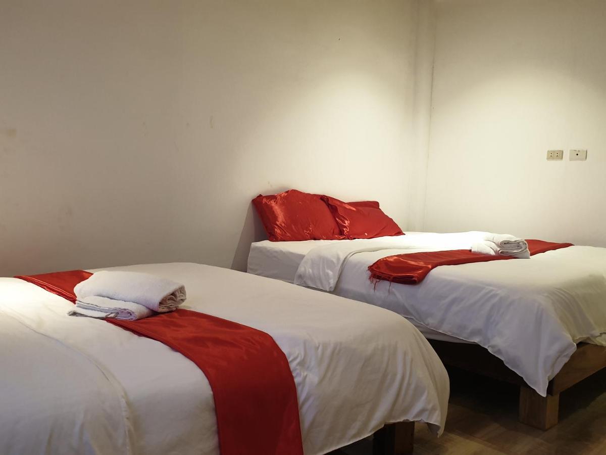 Miley Lodging Restobar New Busuanga ภายนอก รูปภาพ